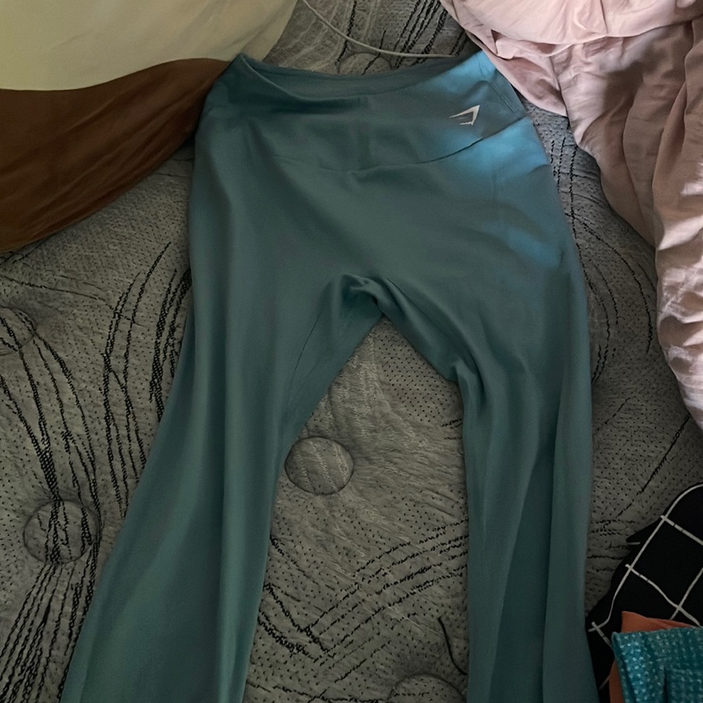 GYMSHARK